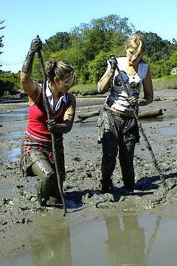 Stephanie Quicksand 01