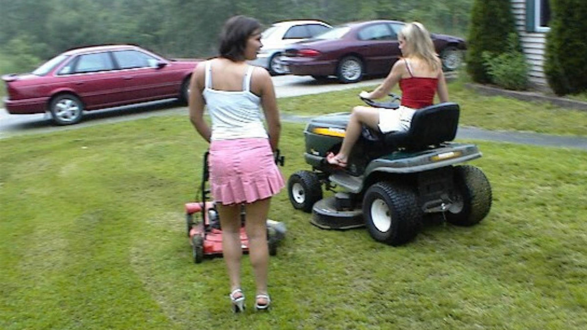 Doubleshot Lawn 01